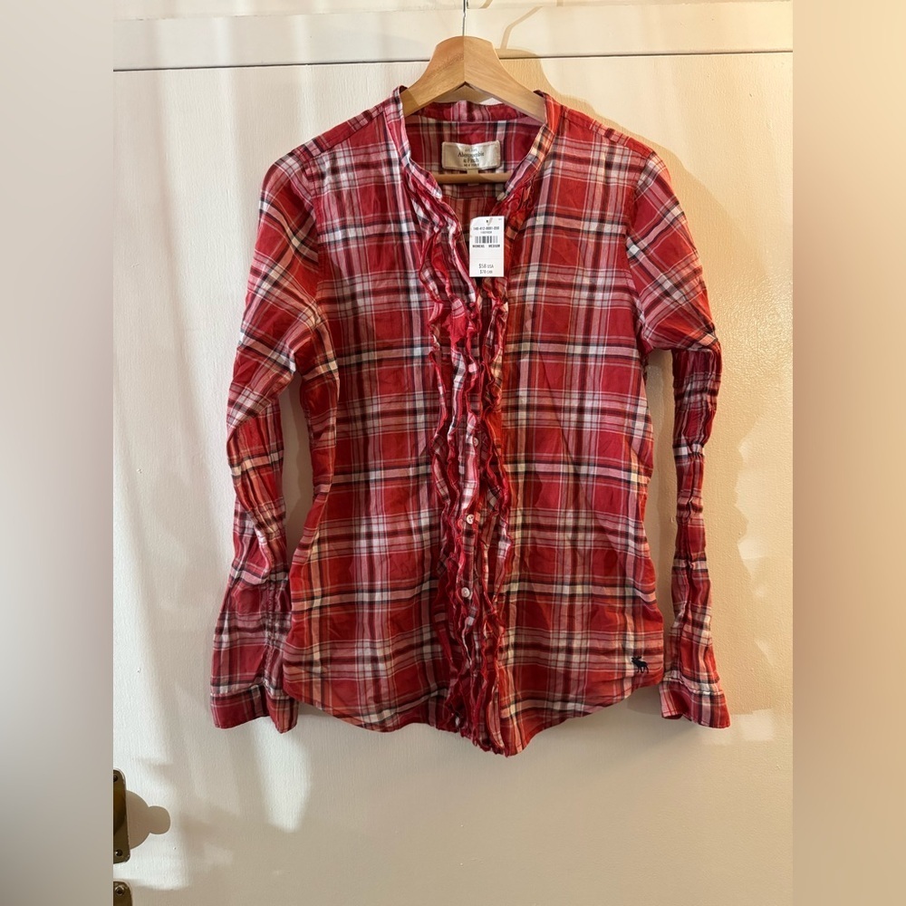 NWT Abercrombie and Fitch Red Plaid ruffle button down shirt medium Fall